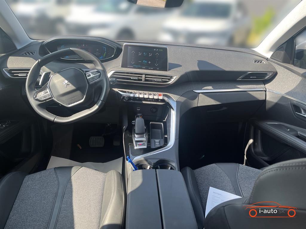 Peugeot 3008 Hybrid 225 Allure za 28030€