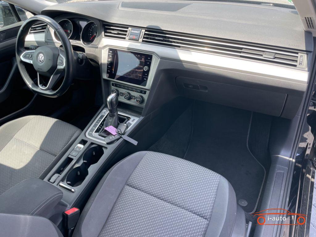 Volkswagen Passat Variant 1.6 TDI DSG za 16500€