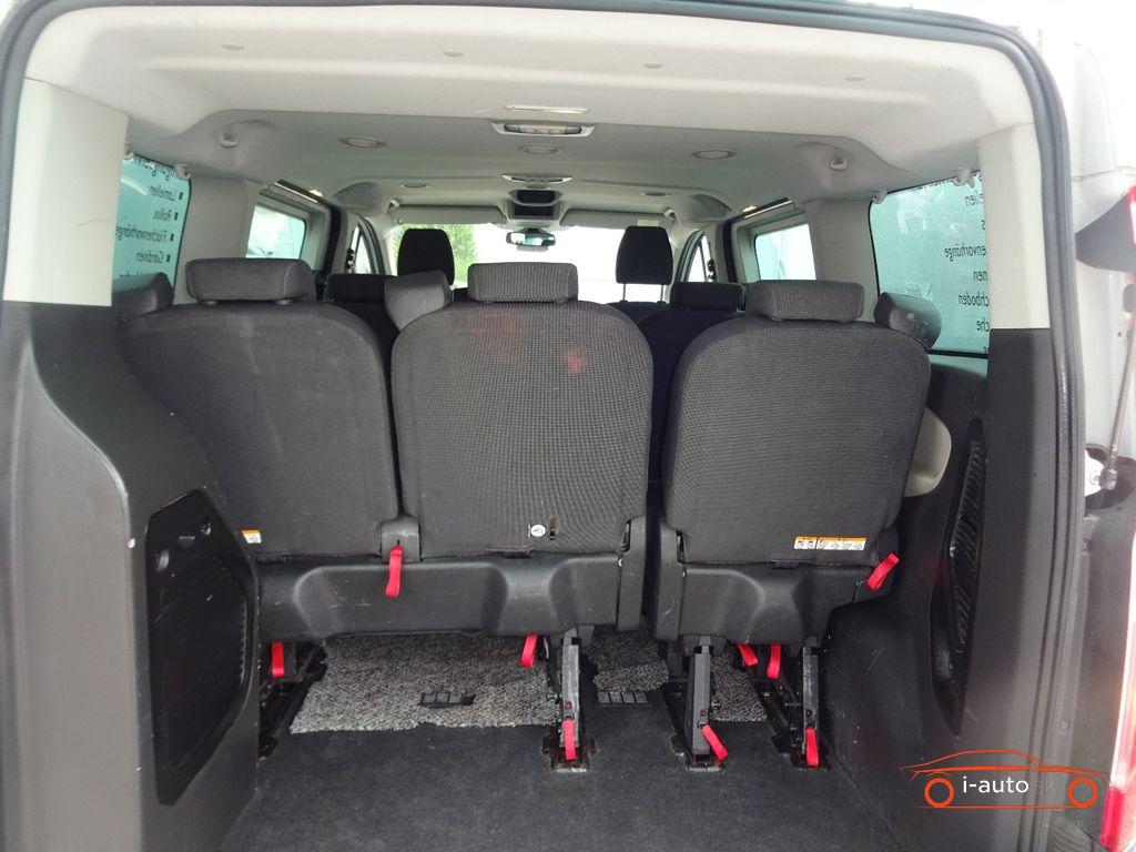 Ford Tourneo Custom 2.2 TDCI za 15010€