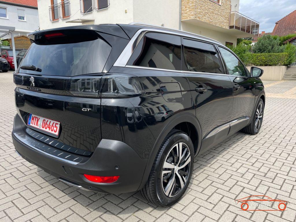 Peugeot 5008 1.2 Hybrid GT za 31500€