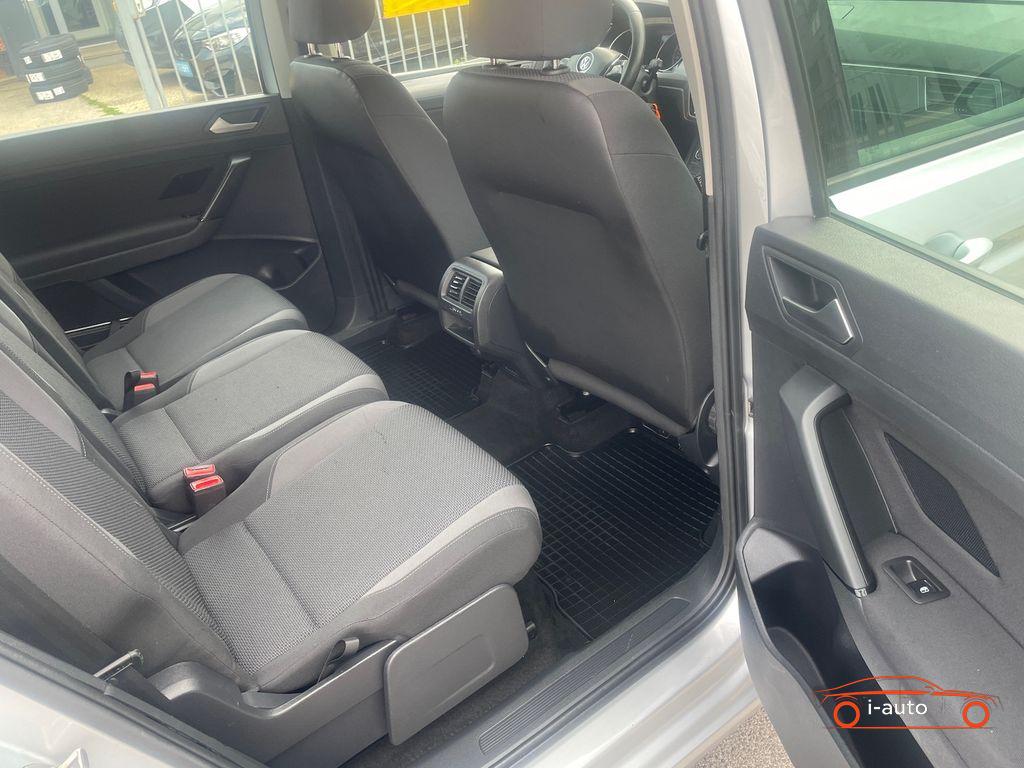 Volkswagen Touran 2.0 TDI DSG za 15200€