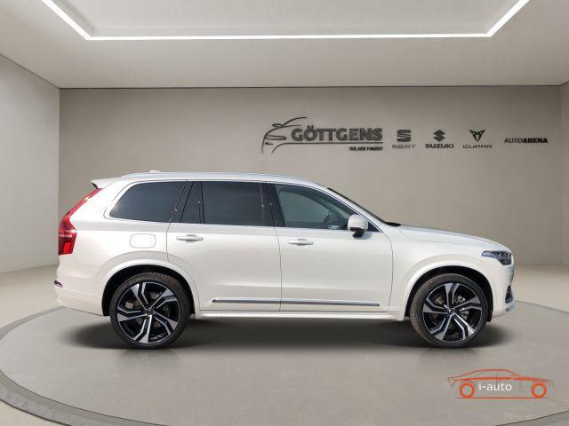 Volvo XC90 B5 ULTIMATE DARK za 85290€