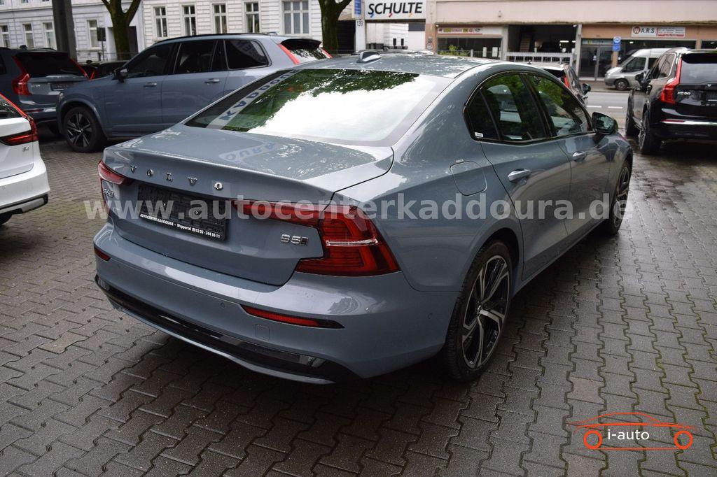 Volvo S60 B5 Ultimate Dark AWD za 37060€