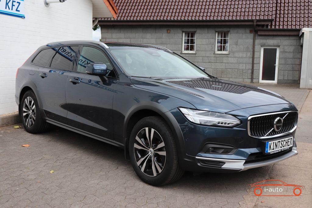 Volvo V90 Cross Country Pro AWD 360 " AHK Google Map za 40710€