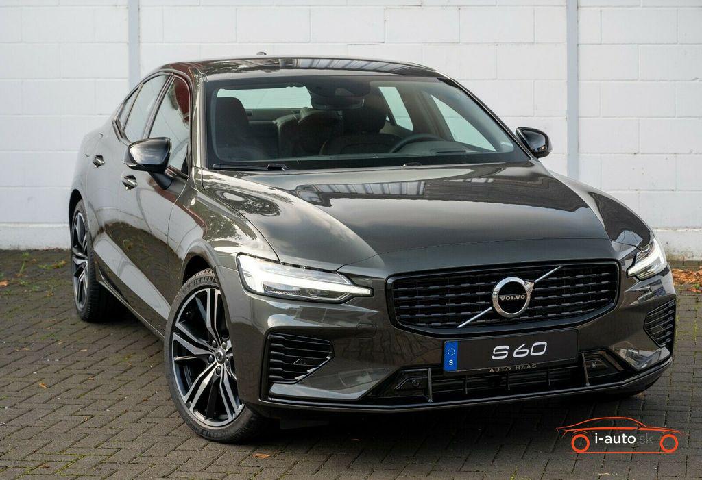 Volvo S60 T8 Recharge AWD R-Design za 47980€