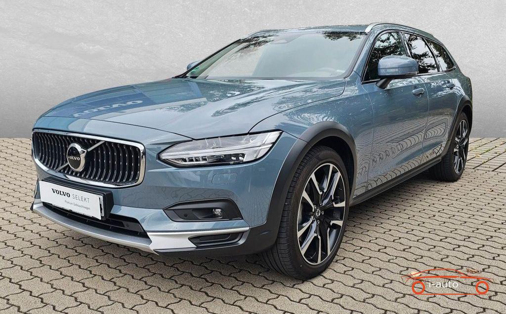 Volvo V90 Cross Country Country B5 AWD Mild-Hybrid Ultimate za 52 700