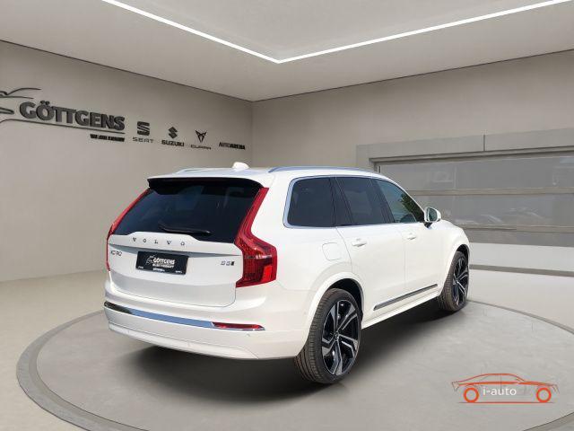 Volvo XC90 B5 ULTIMATE DARK za 85290€