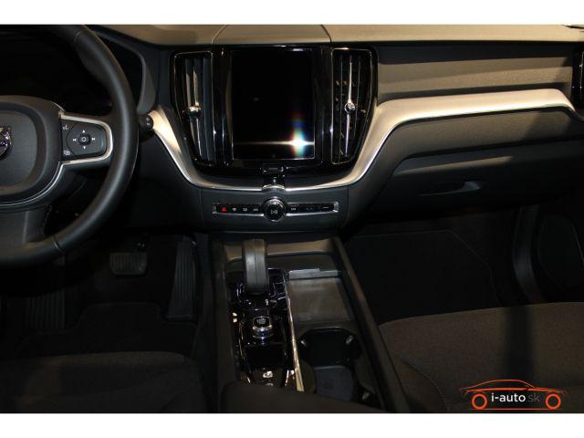 Volvo XC60 B4 Momentum Pro FWD za 32700€