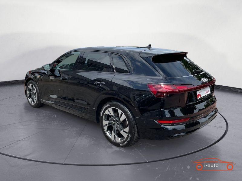 Audi e-tron 50 quattro  za 37900€