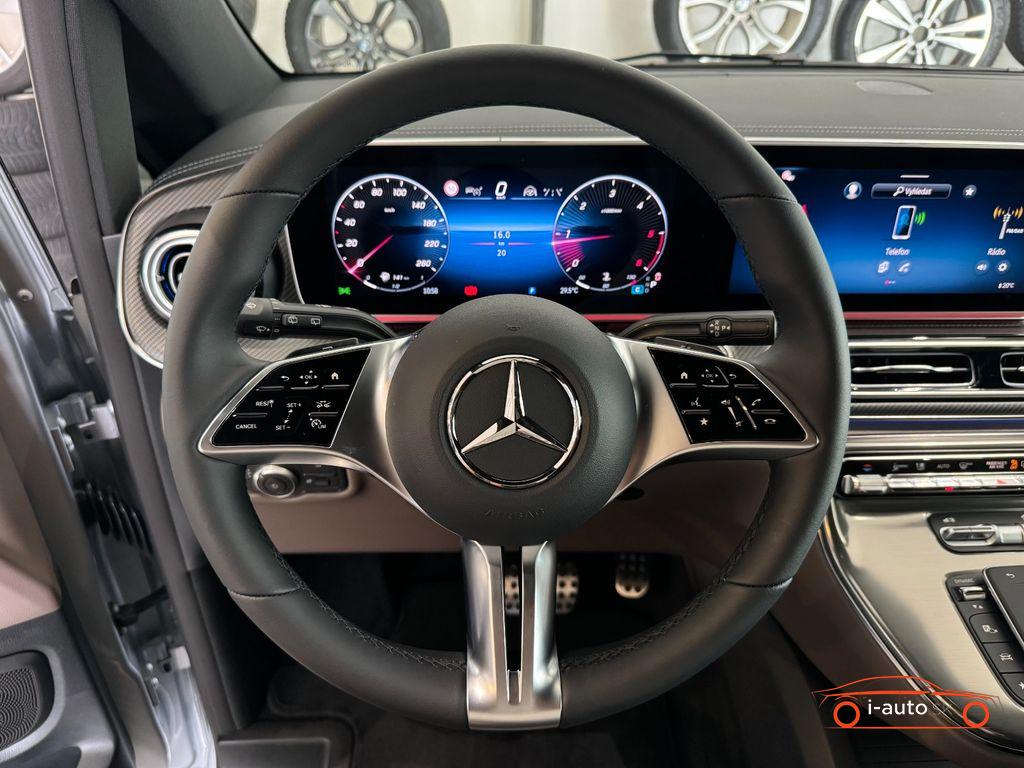 Mercedes-Benz V 300d 4Matic extralang AMG za 117600€