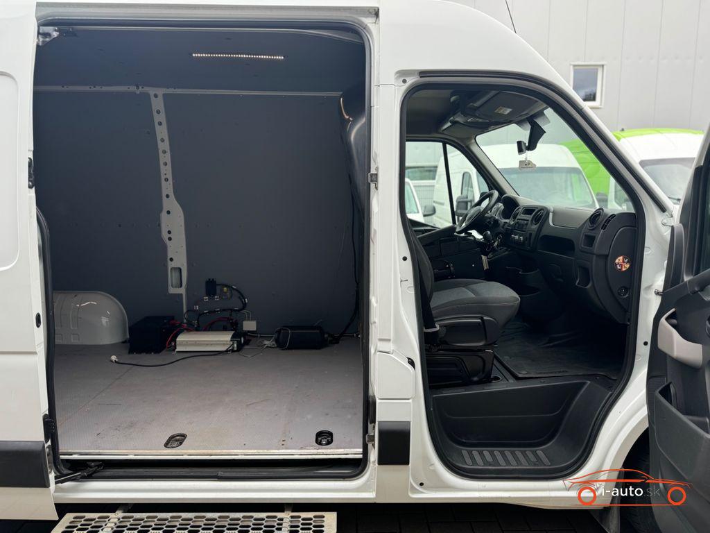 Renault Master 2.3dCi L2H2 za 21600€