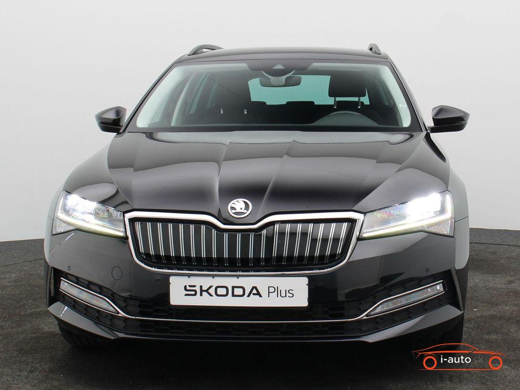 Skoda Superb Combi 1.4 TSI iV DSG Ambition za 27600€