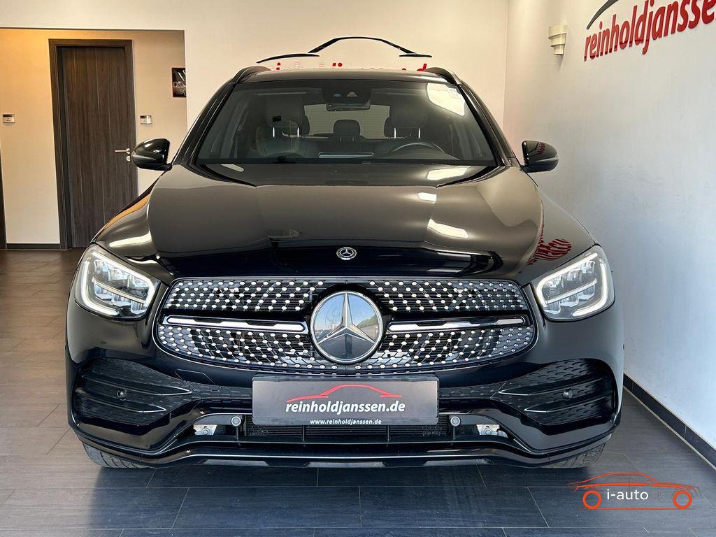 Mercedes-Benz GLC 220d AMG 4Matic za 42190€