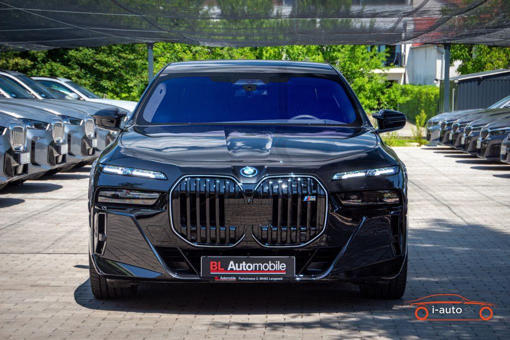 BMW M760e xDrive za 141990€