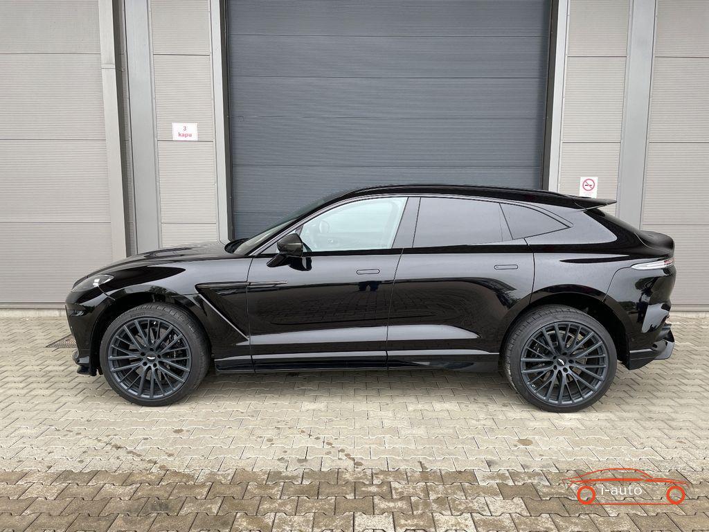 Aston Martin DBX 4.0 V8 za 227960€