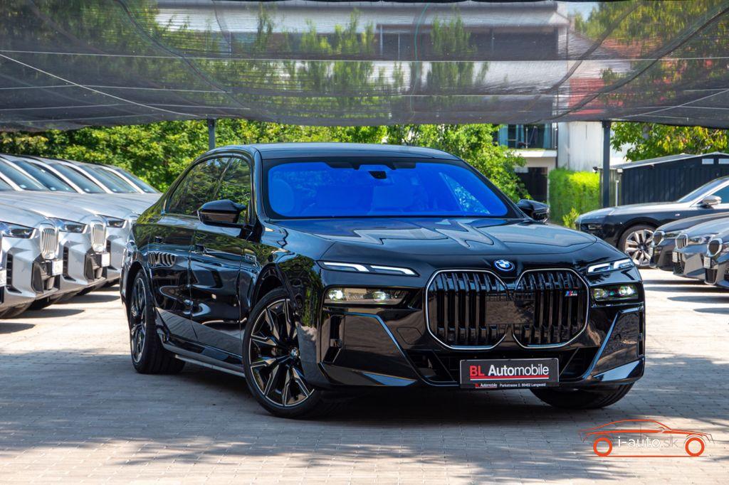 BMW M760e EXECUTIVE za 145600€