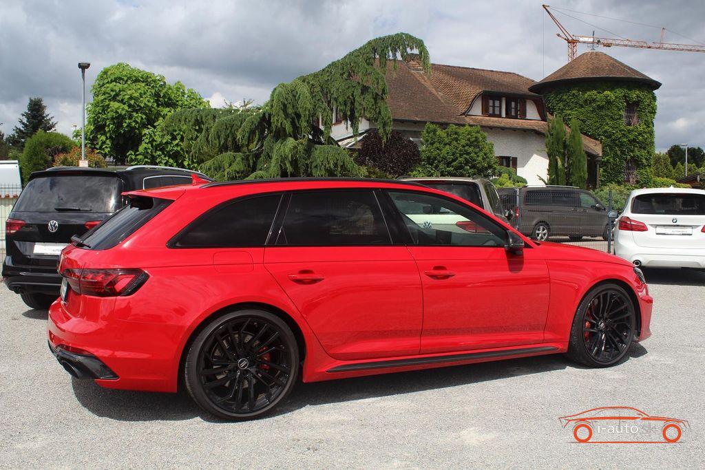 Audi RS4 Avant 2.9 TFSI quattro za 63100€