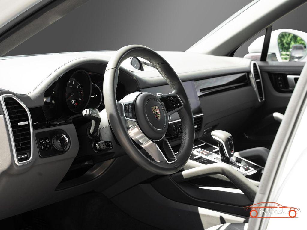 Porsche Cayenne Coupe Sport-Chrono za 75990€