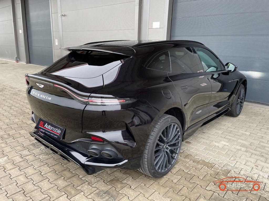 Aston Martin DBX 4.0 V8 za 227960€