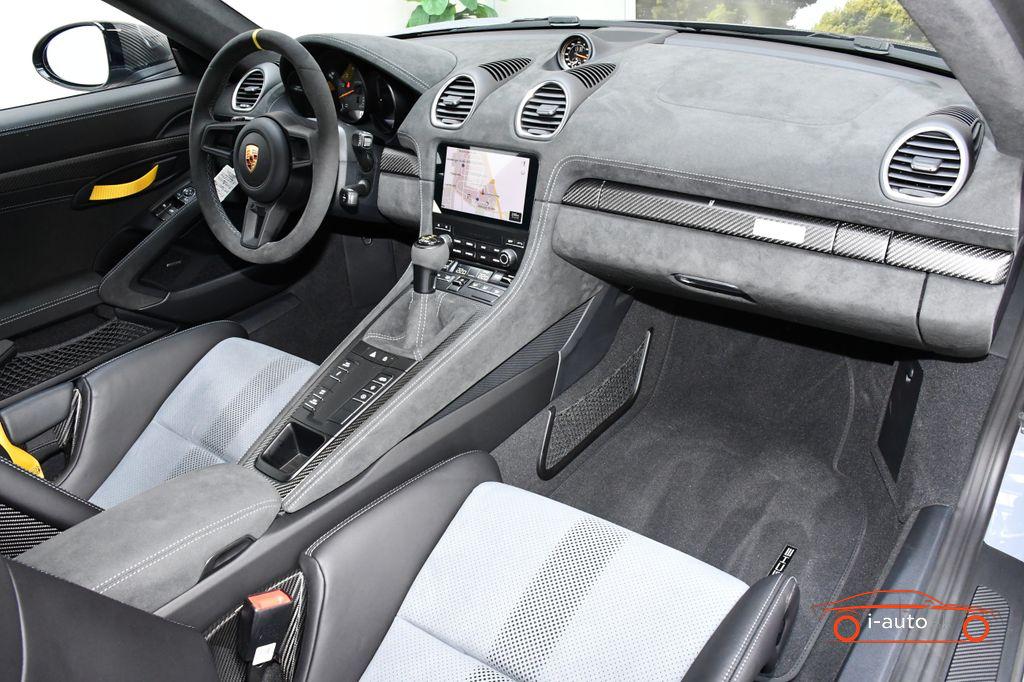 Porsche 718 Cayman GT4 RS za 199990€