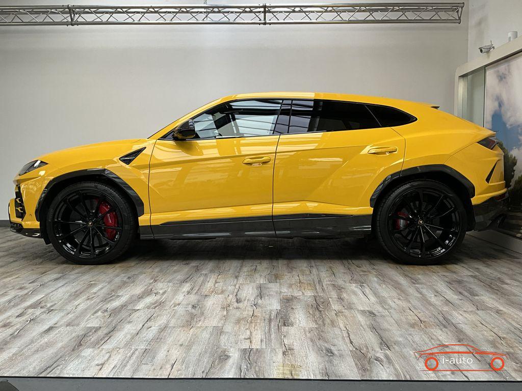 Lamborghini Urus  za 265600€