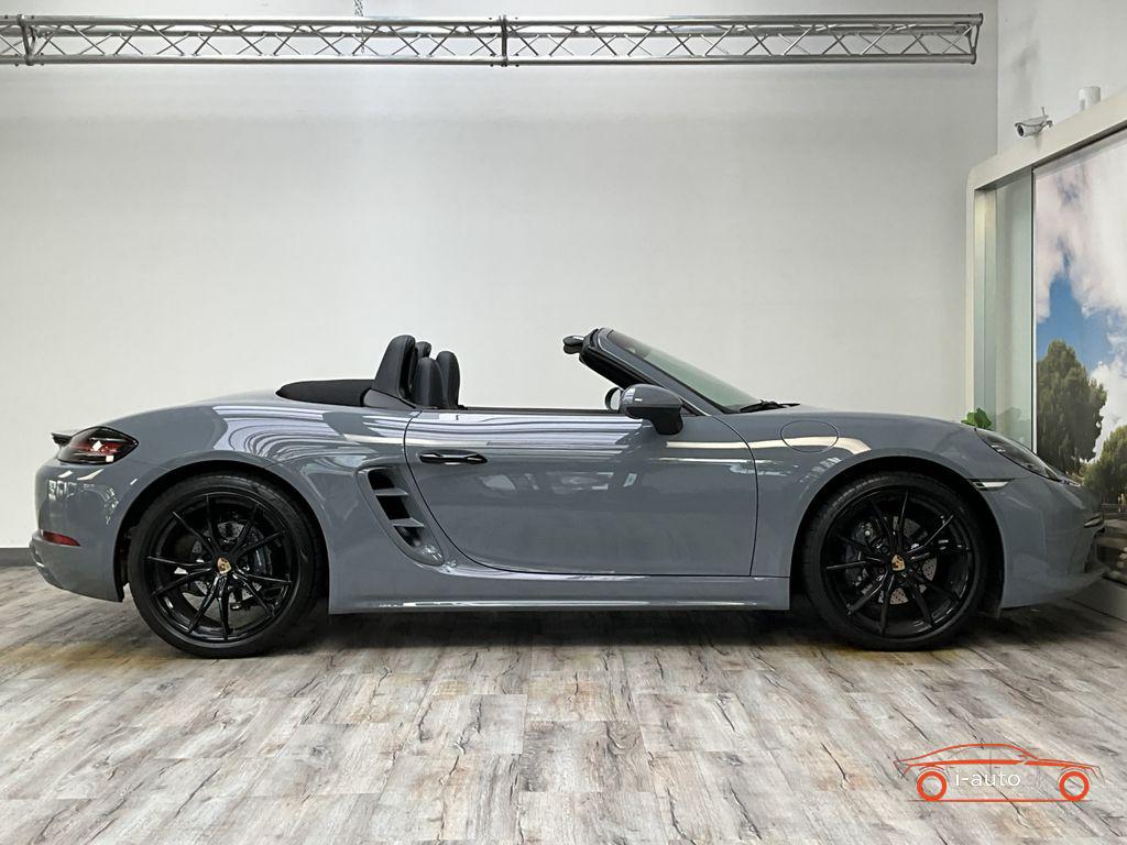 Porsche 718 Boxster za 81500€