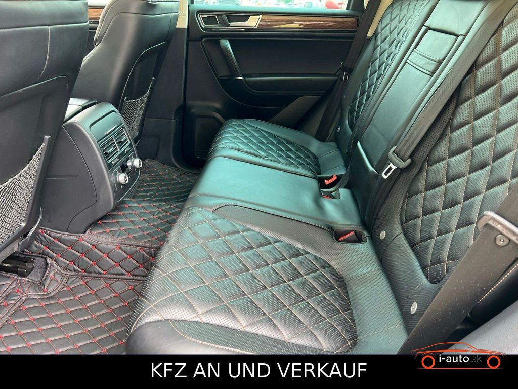 Volkswagen Touareg 3.0 TDI V6 Executive Edition za 34510€