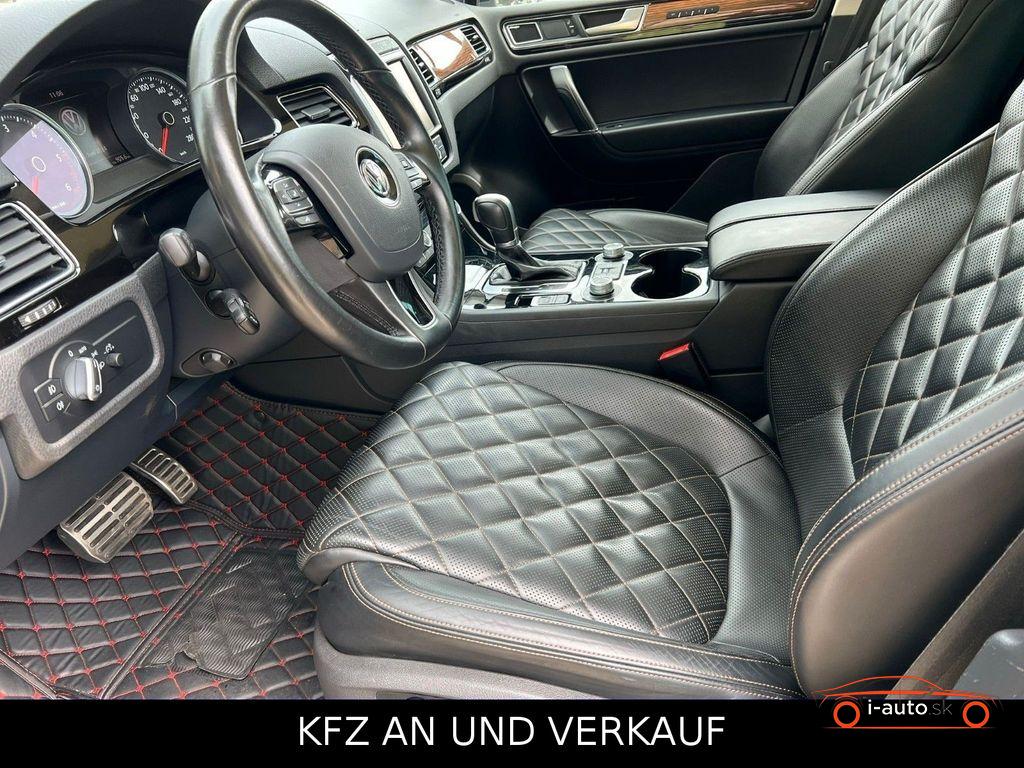 Volkswagen Touareg 3.0 TDI V6 Executive Edition za 34510€