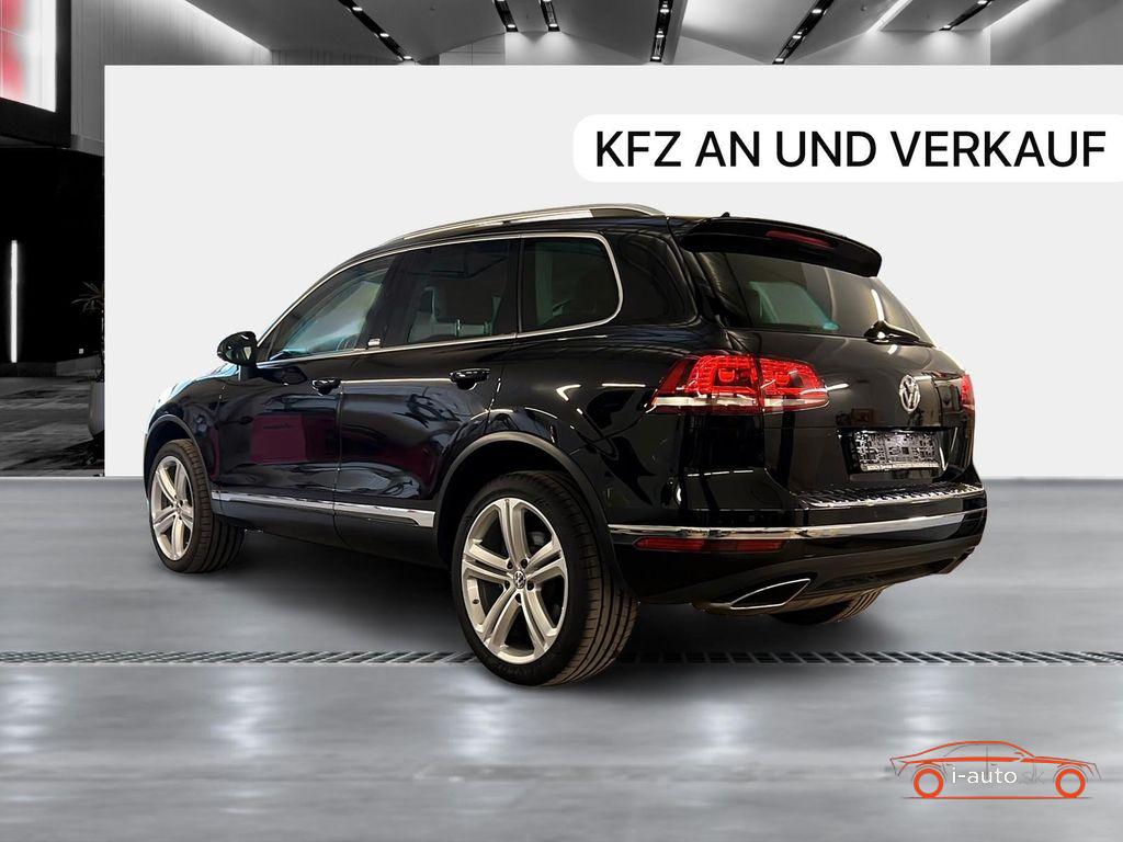 Volkswagen Touareg 3.0 TDI V6 Executive Edition za 34510€