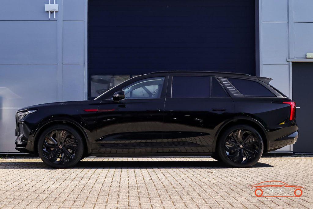 Hongqi E-HS9 President Long Range Black Edition za 108000€