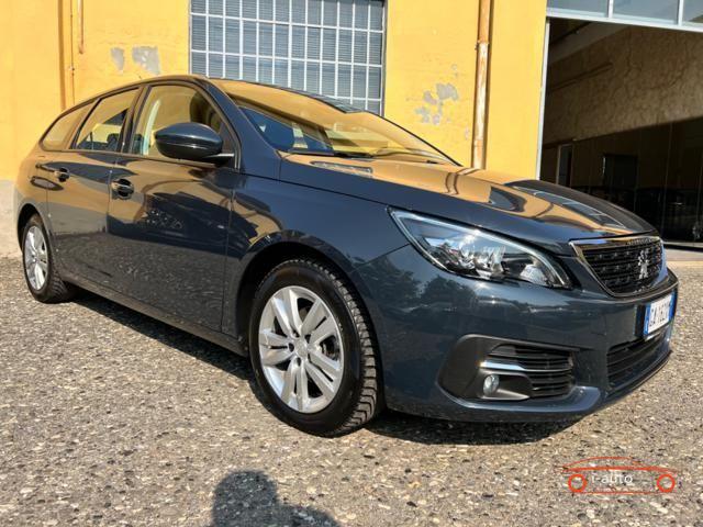 Peugeot 308 1.5 HDi 130 za 12800€