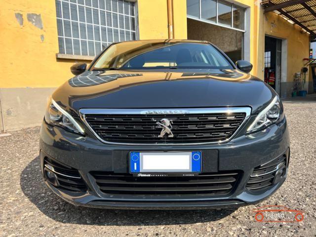 Peugeot 308 1.5 HDi 130 za 12800€