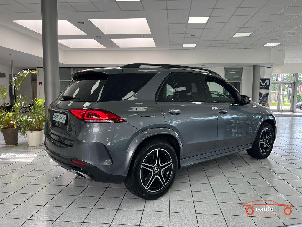 Mercedes-Benz GLE 300d 4Matic AMG za 57080€