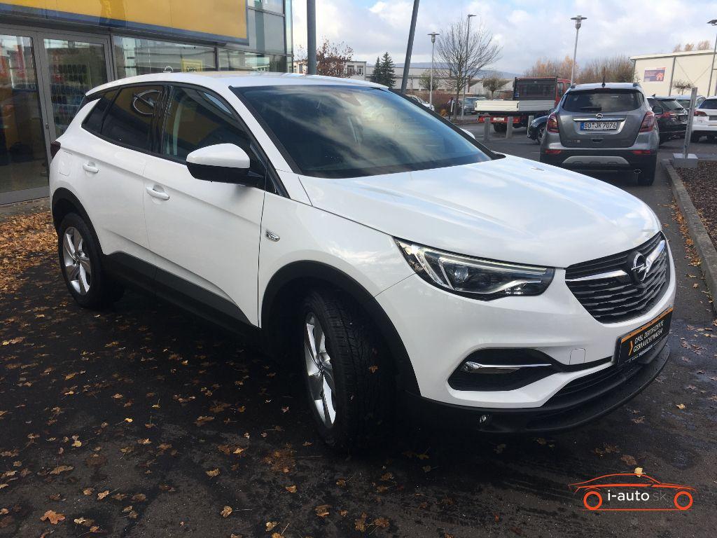 Opel Grandland X 1.2 za 16500€