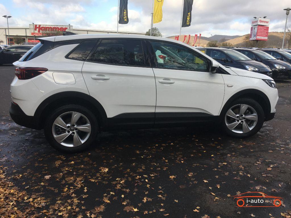 Opel Grandland X 1.2 za 16500€