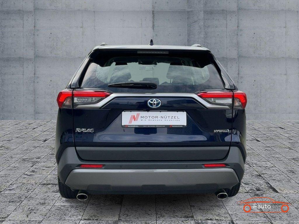 Toyota RAV4 2.5 hybrid 4x4 COMFORT za 31300€