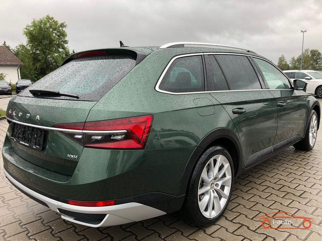 Skoda Superb Combi 2.0 TDI 4x4 DSG Scout  za 26000€