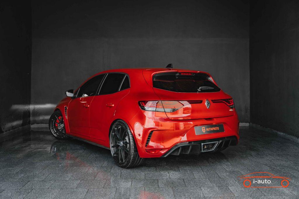 Renault Megane RS Trophy za 42200€