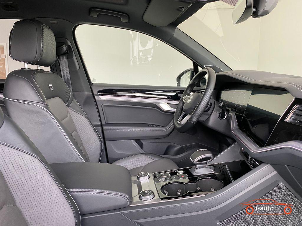 Volkswagen Touareg R-Line za 70100€