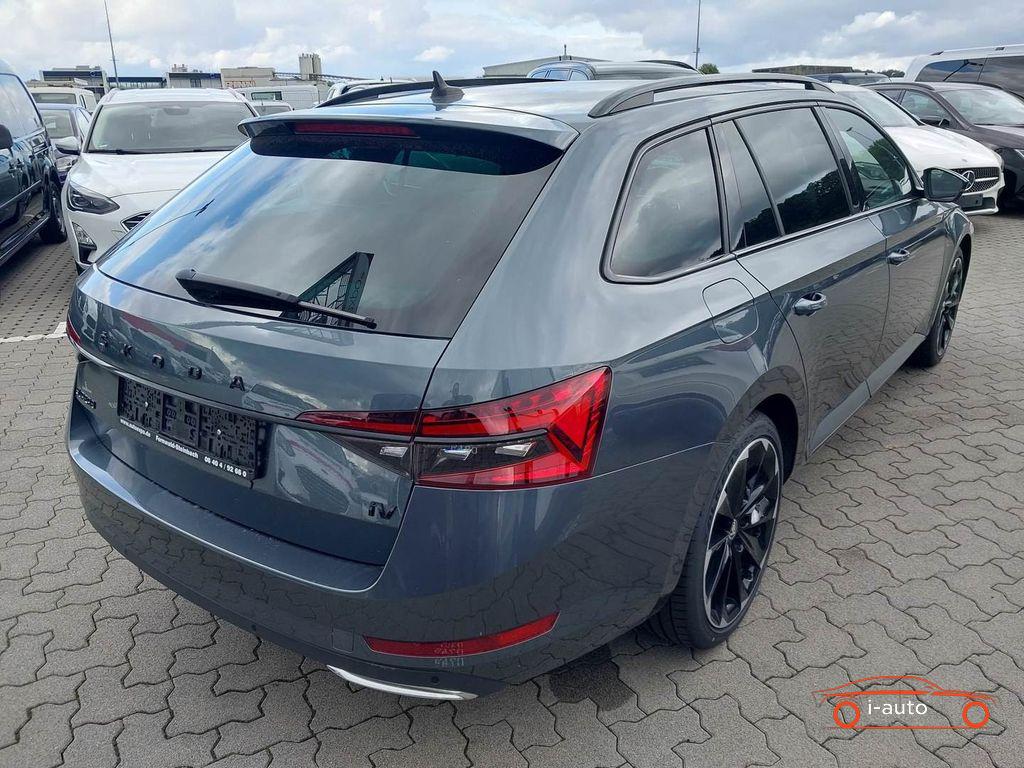 Skoda Superb Combi 1.4 TSI iV DSG Sportline za 26000€