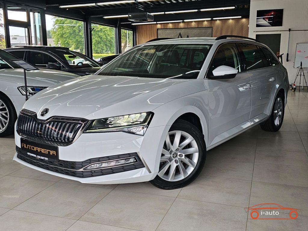 Skoda Superb Combi 1.4 TSI iV DSG Ambition za 27000€