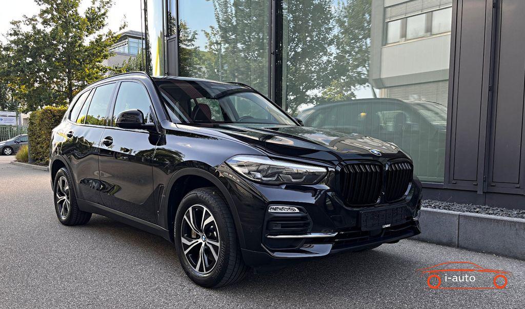 BMW X5 xDrive30d za 49990€