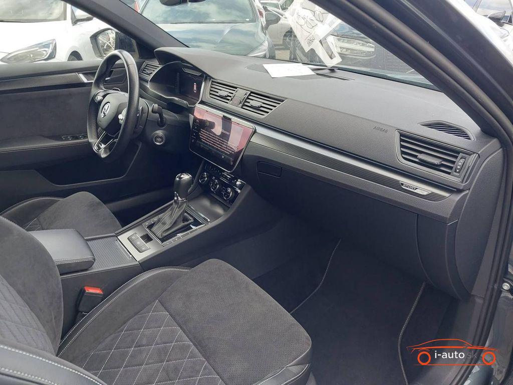 Skoda Superb Combi 1.4 TSI iV DSG Sportline za 26000€