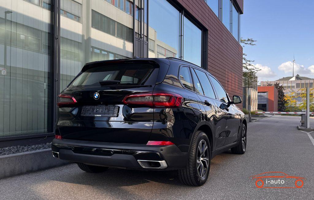 BMW X5 xDrive30d za 49990€