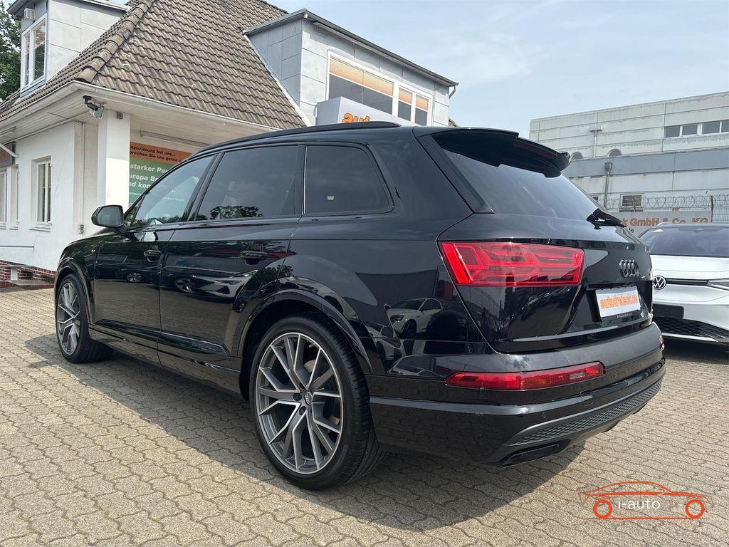 Audi Q7 3.0 TDI S line za 44500€