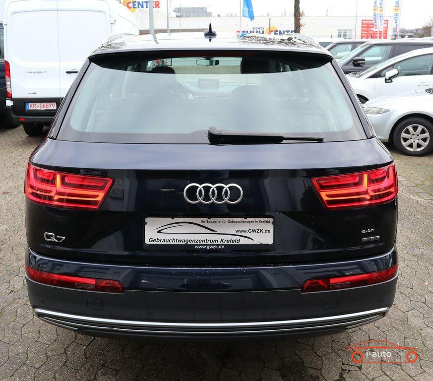 Audi Q7 3.0 TDI e-tron quattro za 39490€