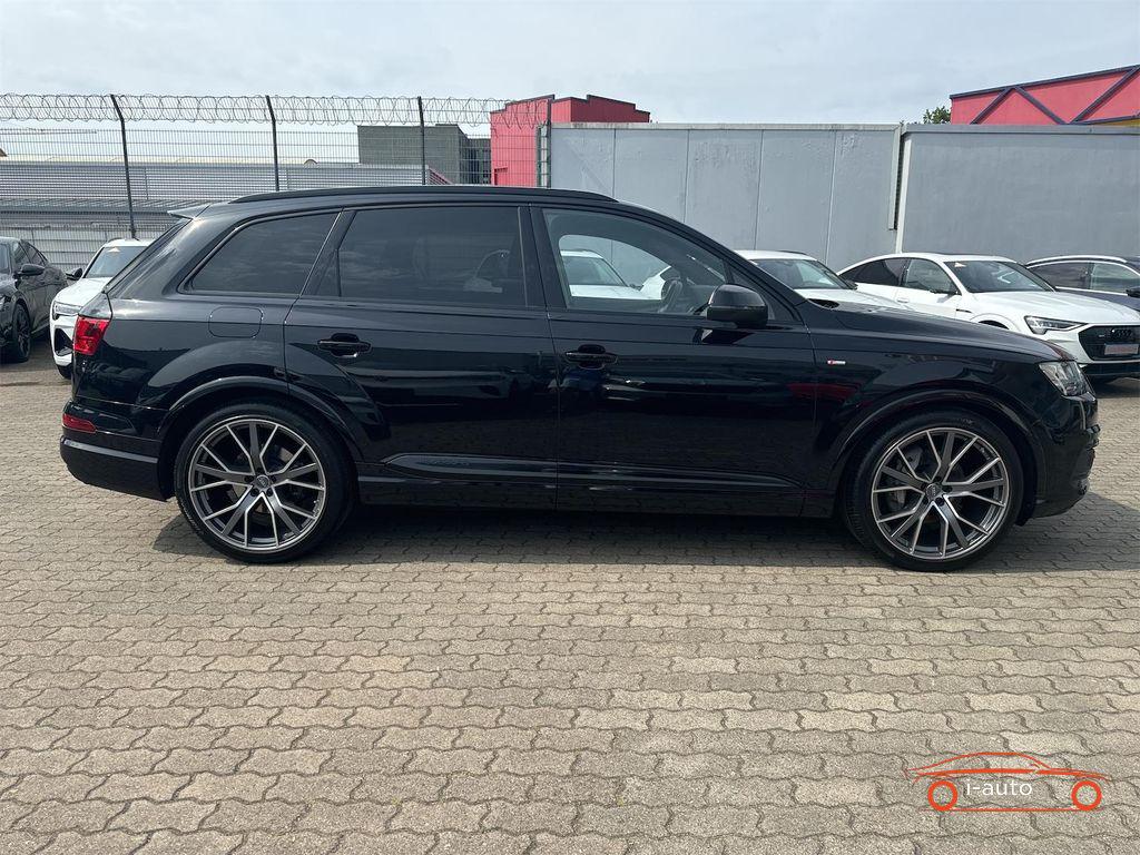 Audi Q7 3.0 TDI S line za 44500€