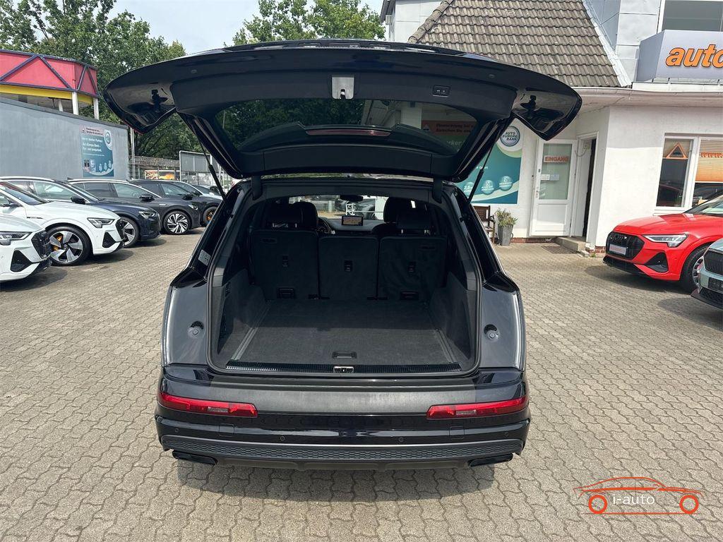 Audi Q7 3.0 TDI S line za 44500€