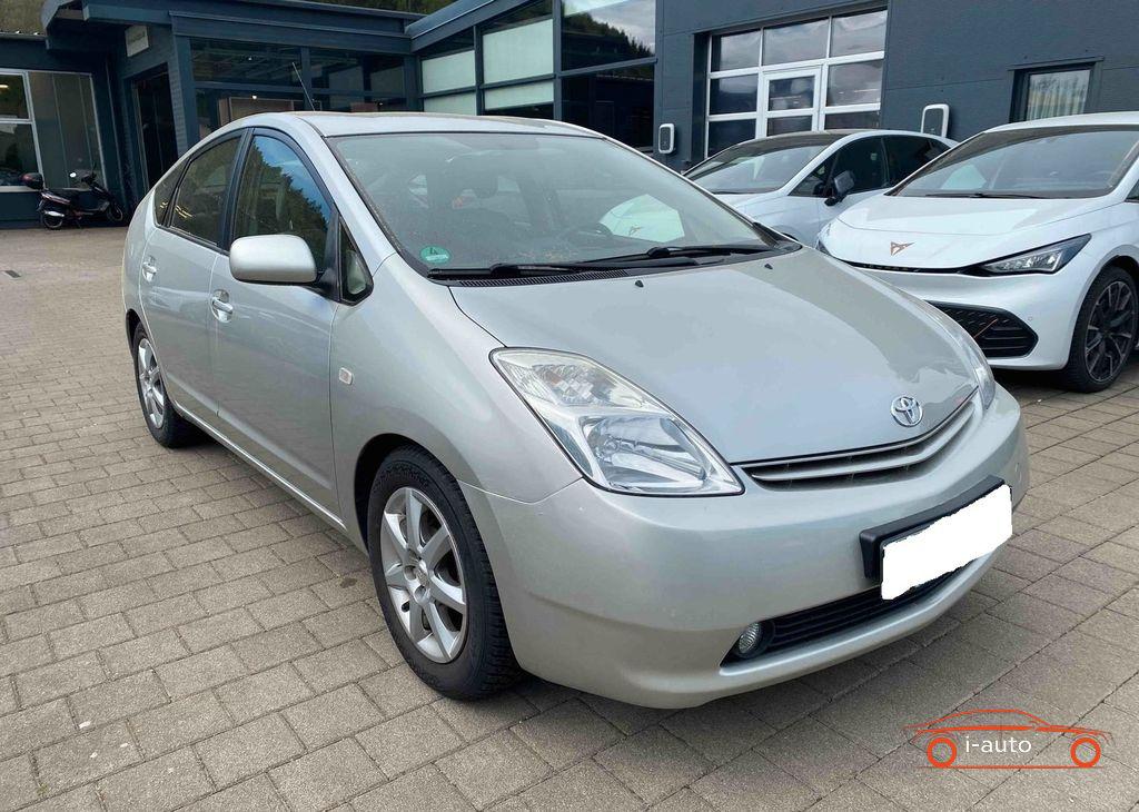 Toyota Prius 1.5 Executive za 7 810