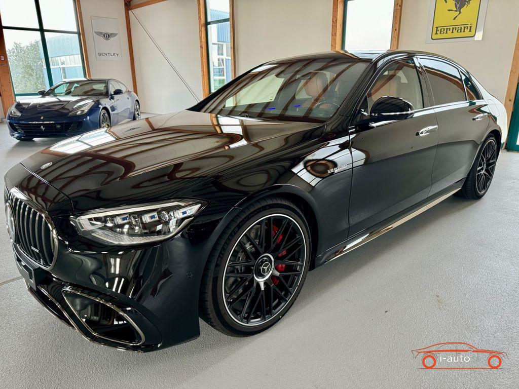 Mercedes-Benz S 63 AMG  za 238000€